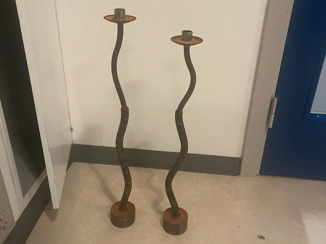 Billede 1 - Patinerede gulv lysestager 