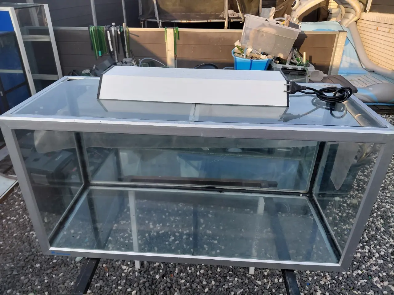 Billede 4 - Akvarier 200L
