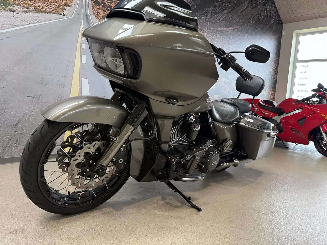 Billede 16 - Harley-Davidson FLTRXSE ROAD GLIDE CVO 117"