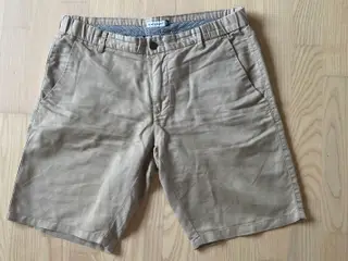 Beige herreshorts, livvidde 33