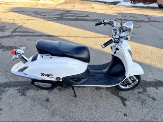 Retro scooter