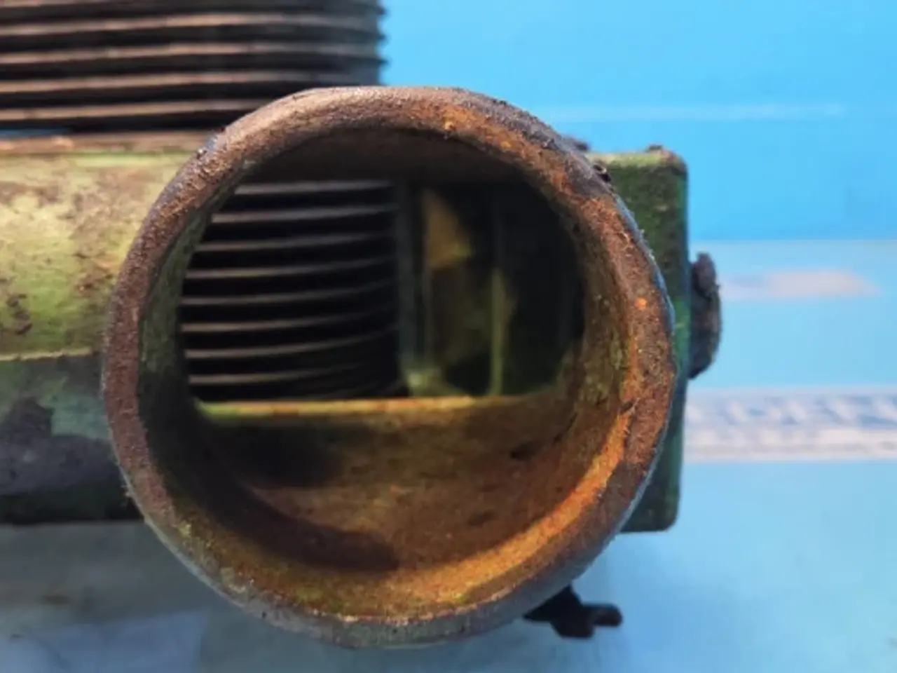 Billede 8 - John Deere 6125HZ001 Oliekøler RE500657