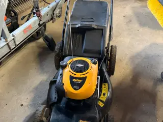 Plæneklipper, partner 