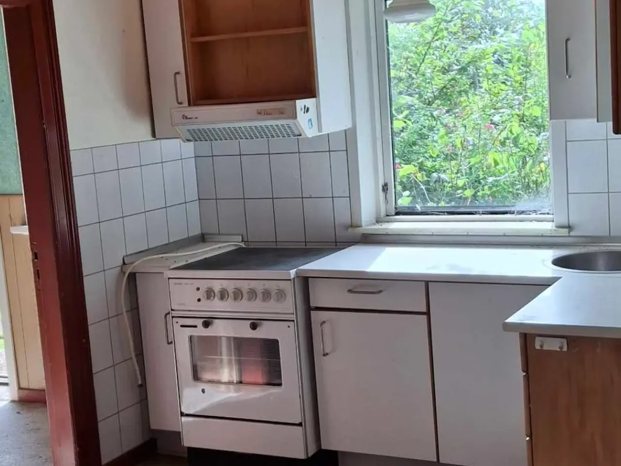 Billede 5 - Hus til renovering eller dejlig byggegrund. 