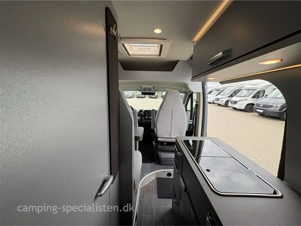 Billede 13 - 2026 - Weinsberg Carabus 600 ME Fire Edition   Weinsberg Grey 600 ME Fire Edition 2026 -Kan nu opleves  hos Camping-Specialisten.dk