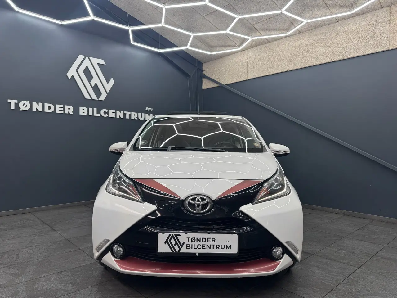Billede 5 - Toyota Aygo 1,0 VVT-i x-wave Sky