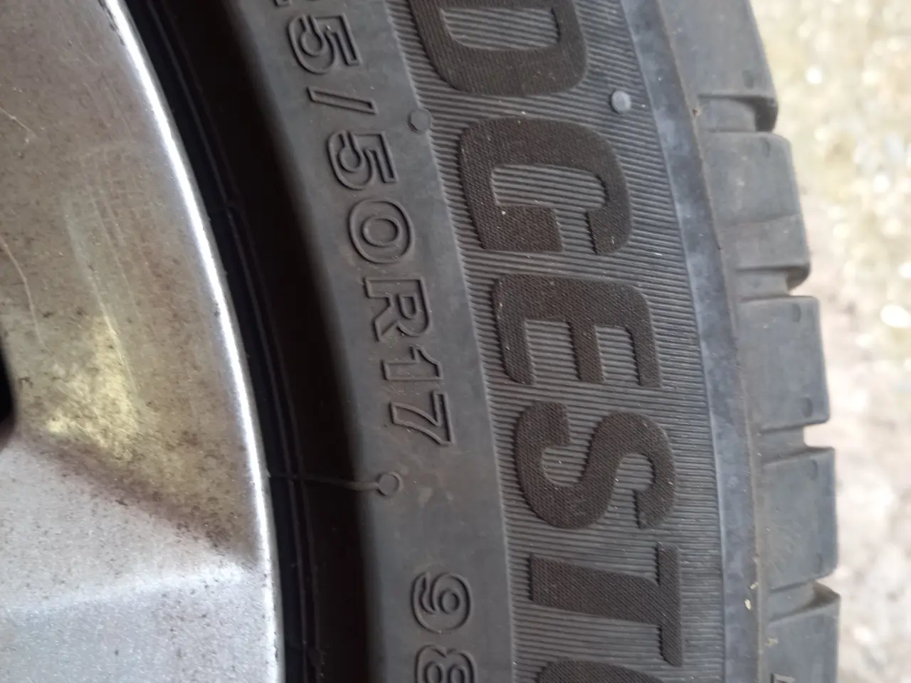 Billede 2 - Peugeot alufælge med dæk 3008