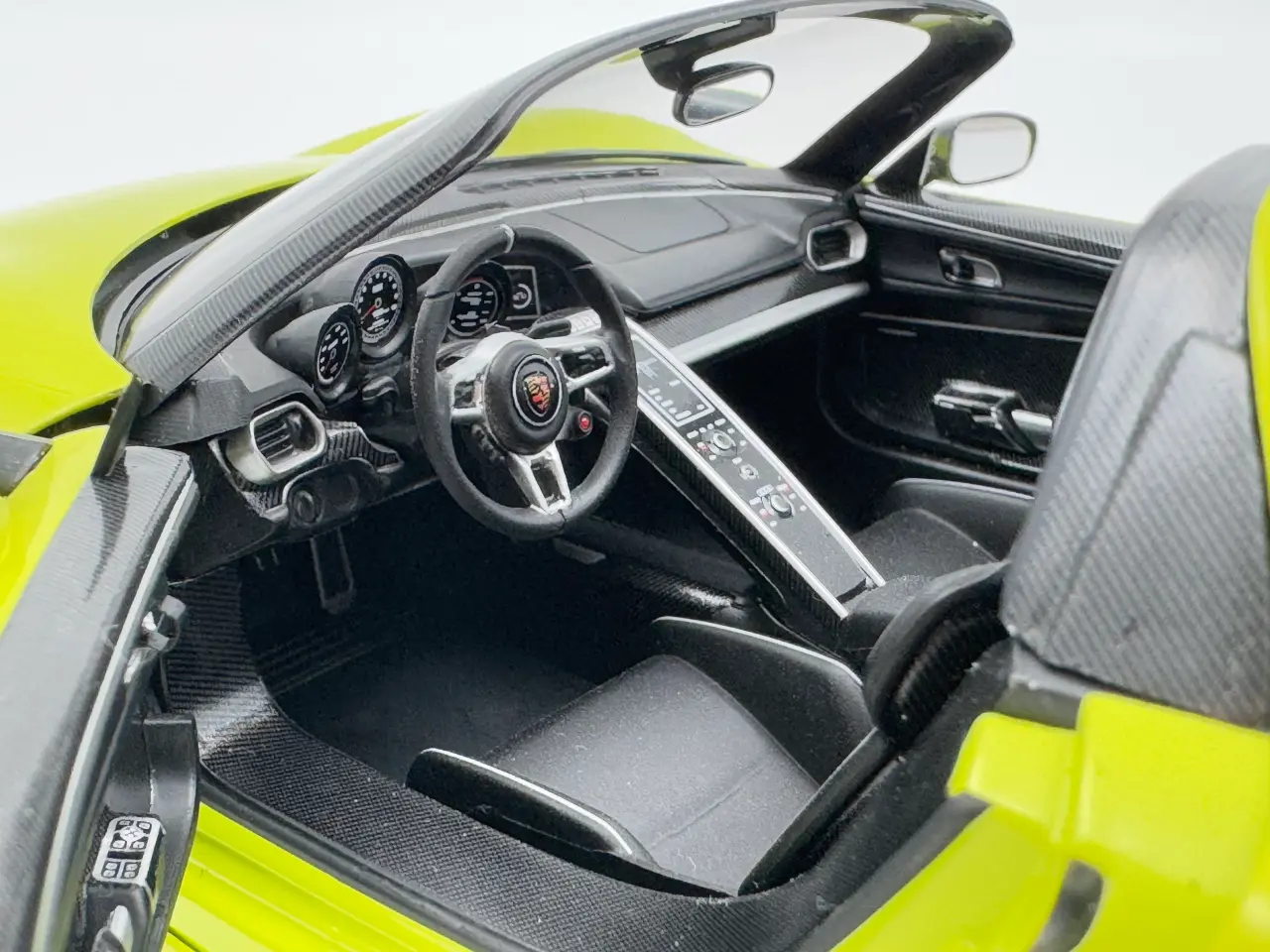 Billede 6 - 2015 Porsche 918 Spyder Weissach Package - 1:18