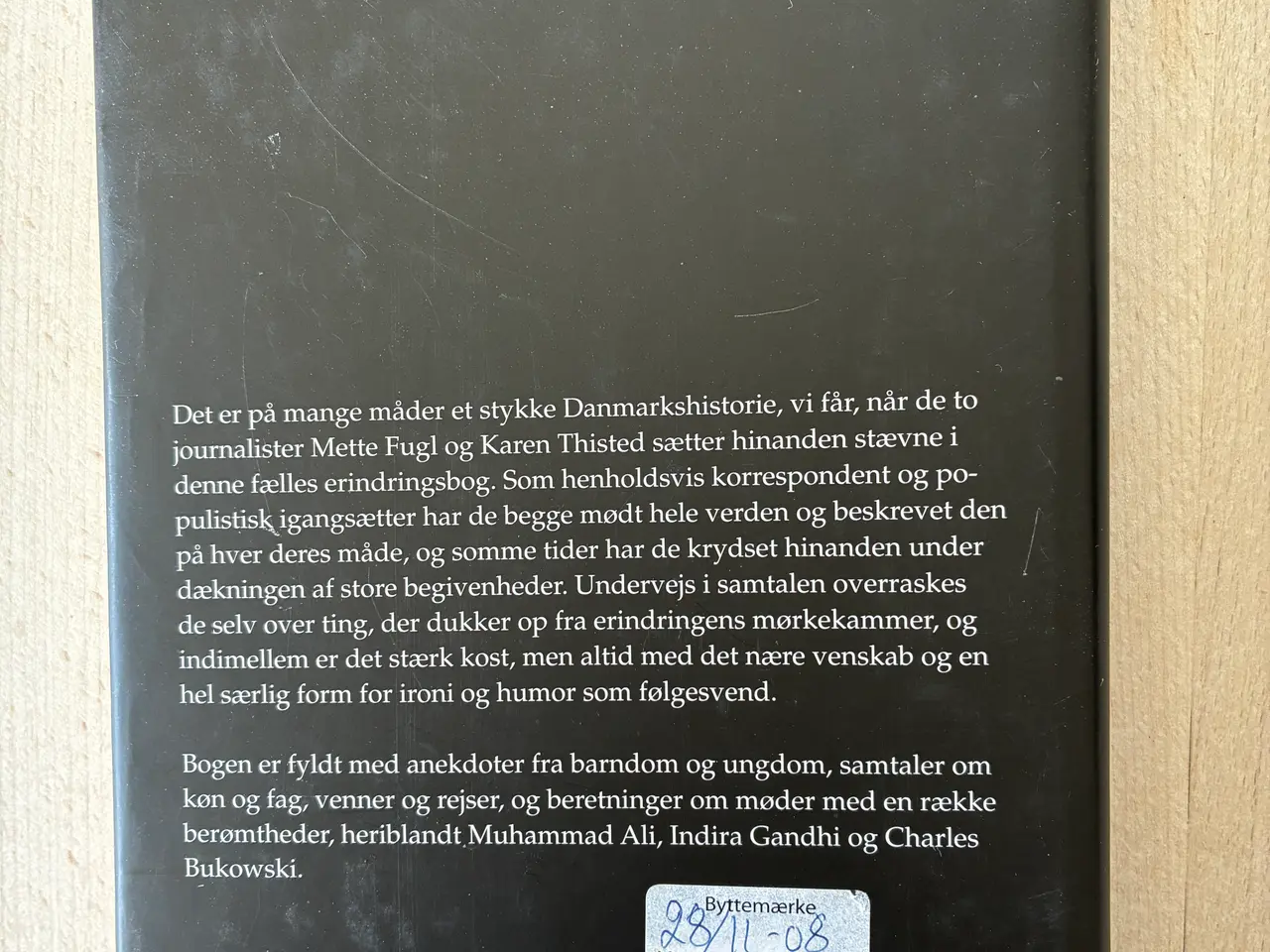 Billede 2 - Er vi de eneste normale her?, Karen Thisted, Mette