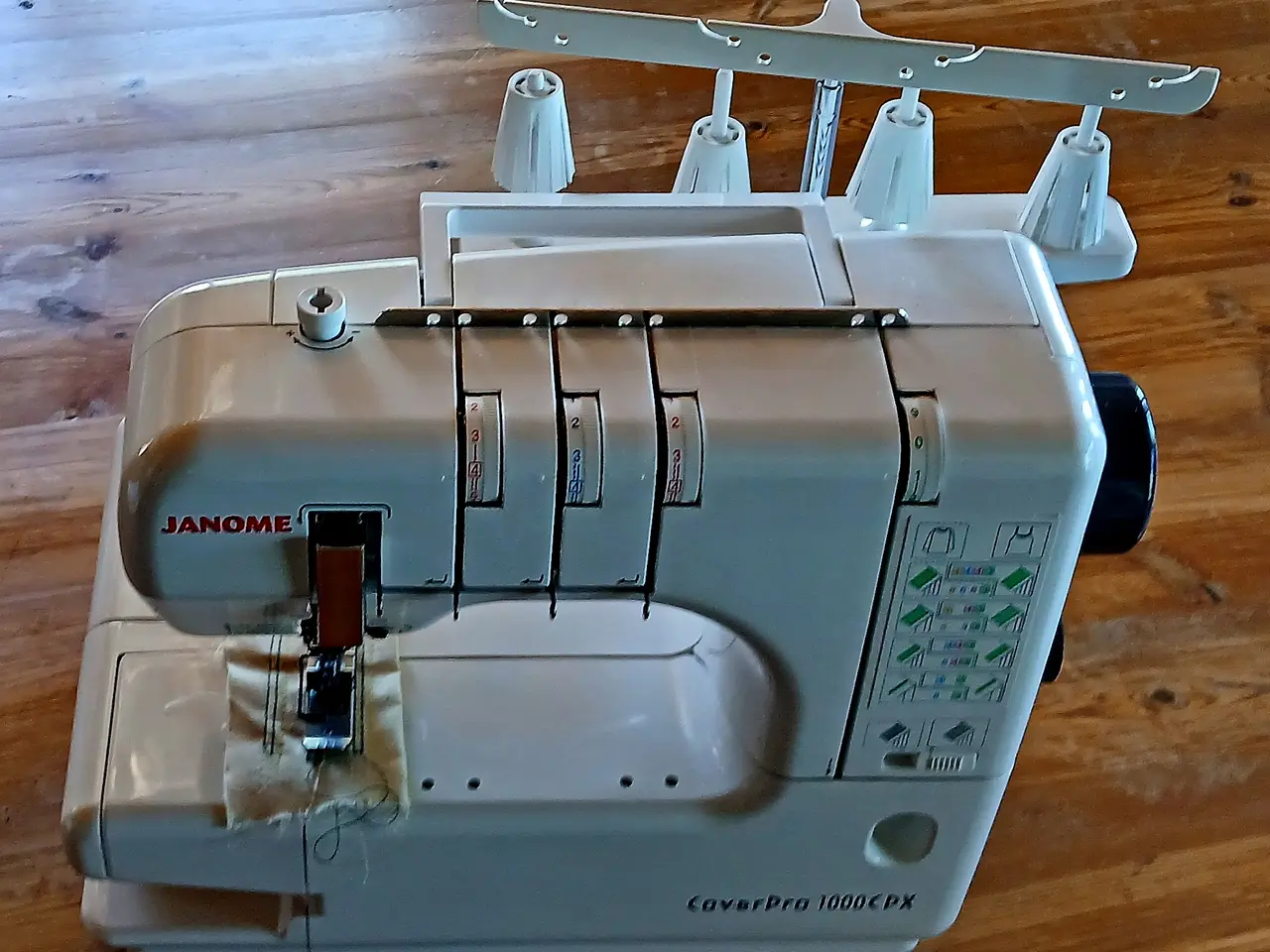 Billede 2 - Janome CoverPro 1000CP (Overlock) 