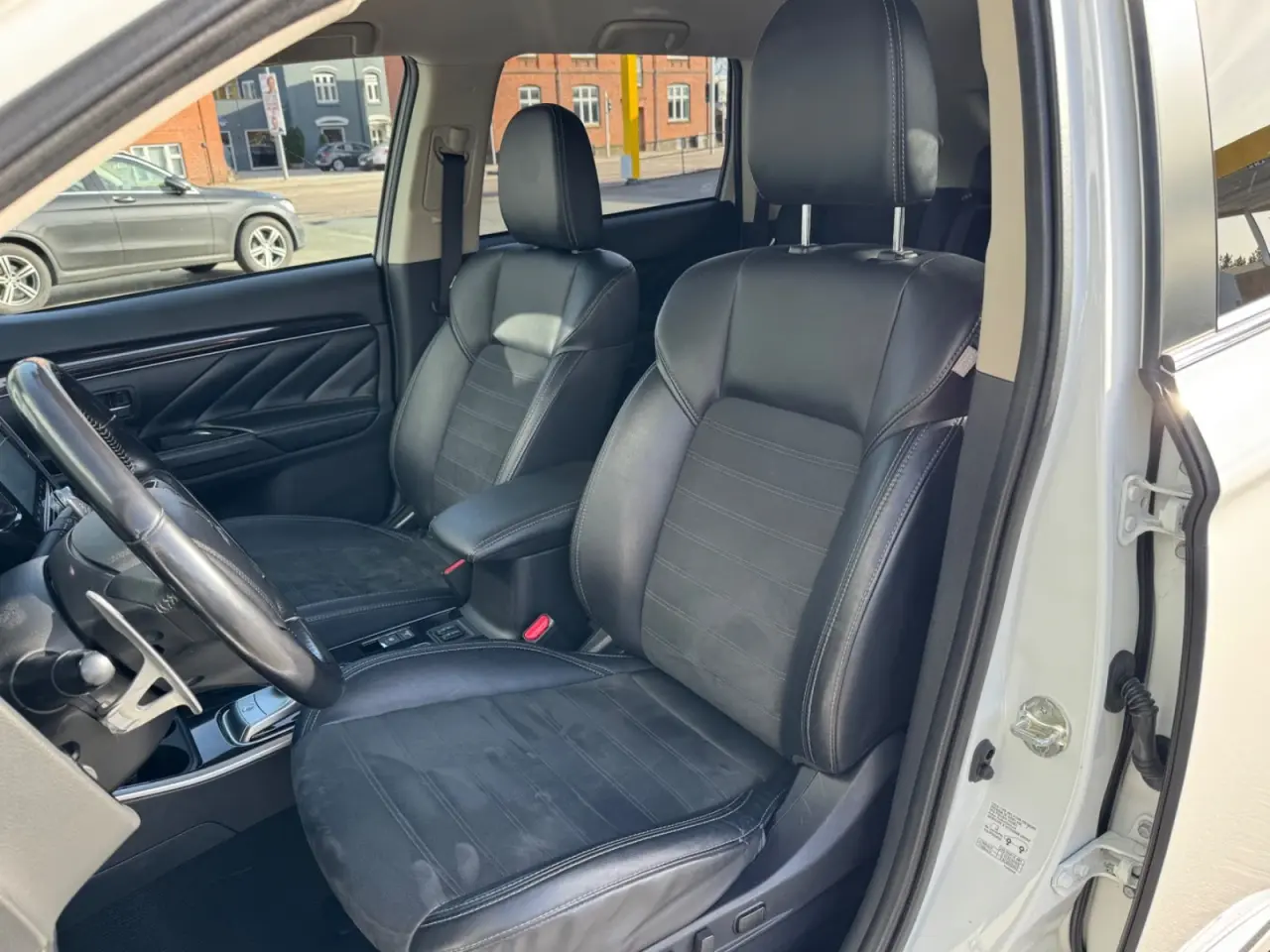 Billede 11 - Mitsubishi Outlander 2,4 PHEV Limited CVT 4WD
