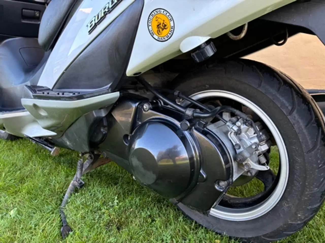 Billede 16 - Suzuki 400 Burgmann K4 Maxi Scooter