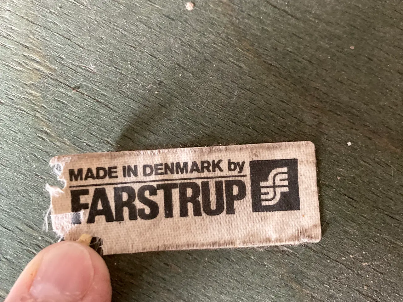 Billede 5 - Farstrup spisebordssæt med 6 stole, grøn.