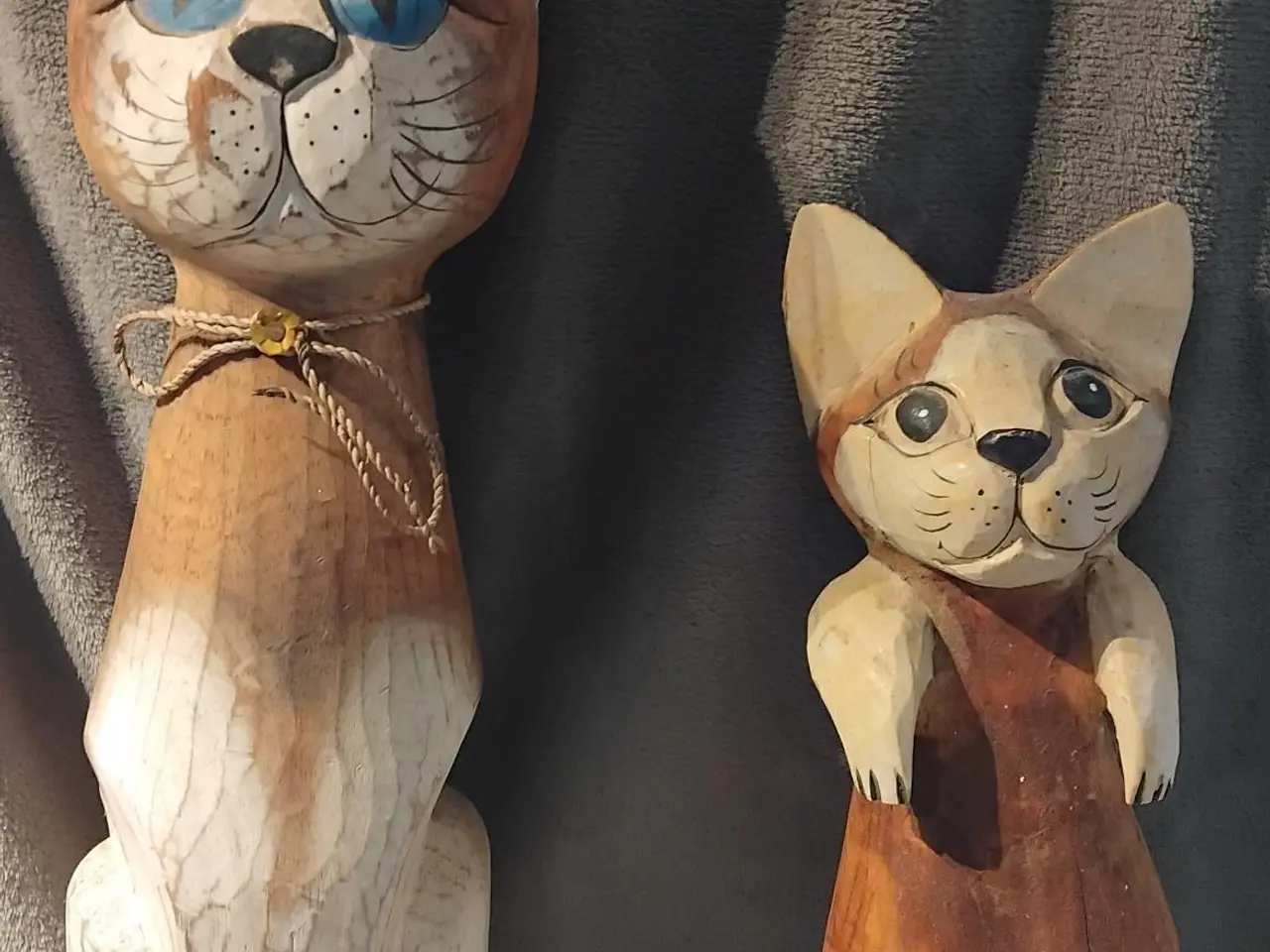 Billede 1 - Træ Kattefigurer 35cm og 50cm Katte figur