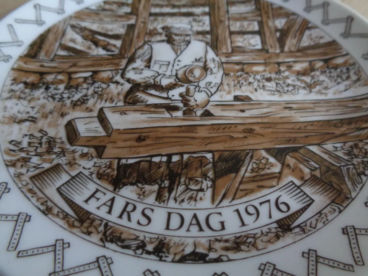 Billede 3 - Farsdag platte