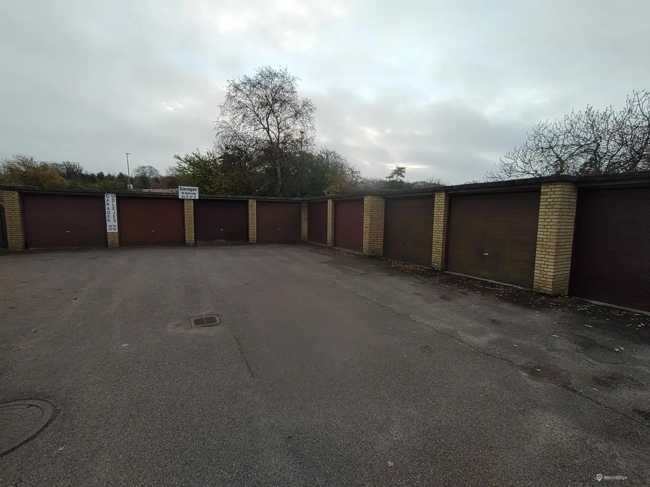 Billede 1 - Lukket garage til leje i Nyborg