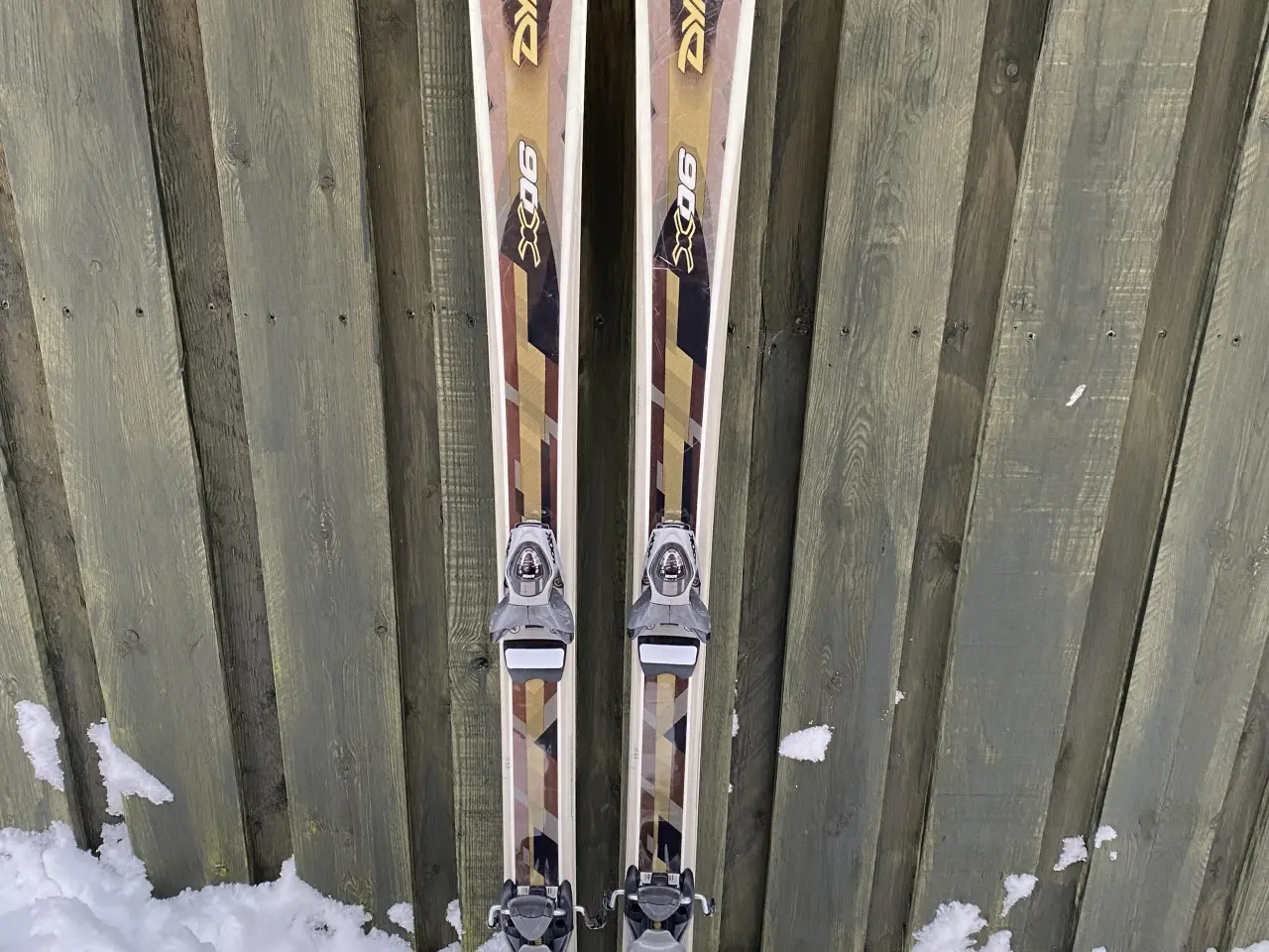 Billede 1 - Ski med bindinger.