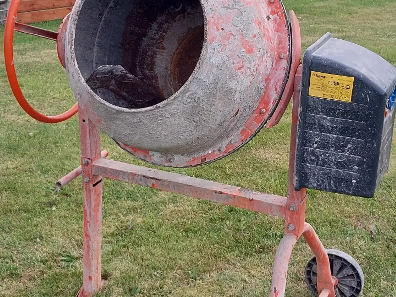 Billede 1 - Beton tromleblander.