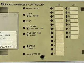 Omron SYSMAC S6 3G2S6-CPU15 PLC Controller 24V 8