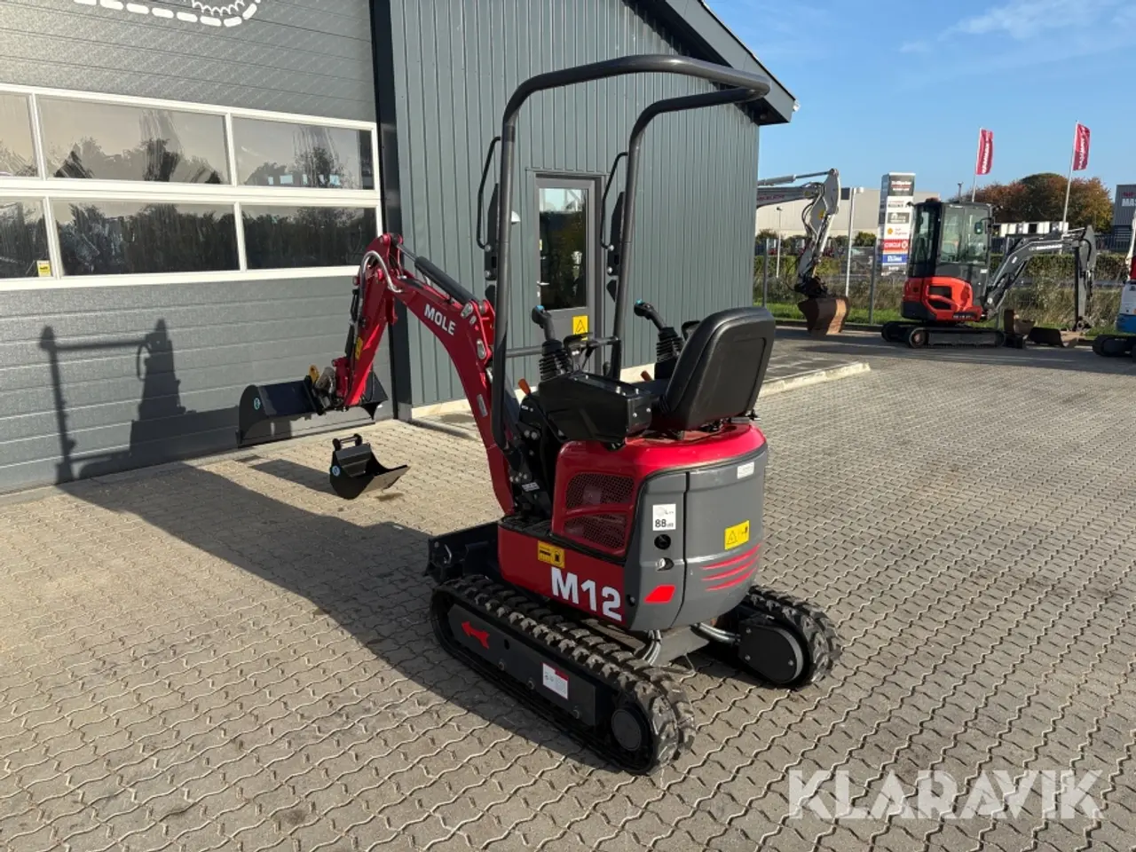 Billede 3 - Minigraver Mole M12 + tilbehør