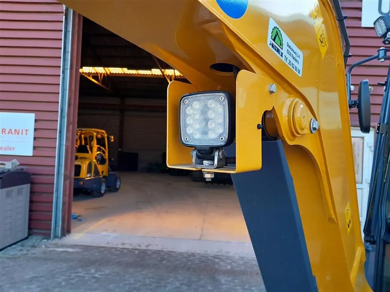 Billede 11 - XCMG xe27e med rototilt