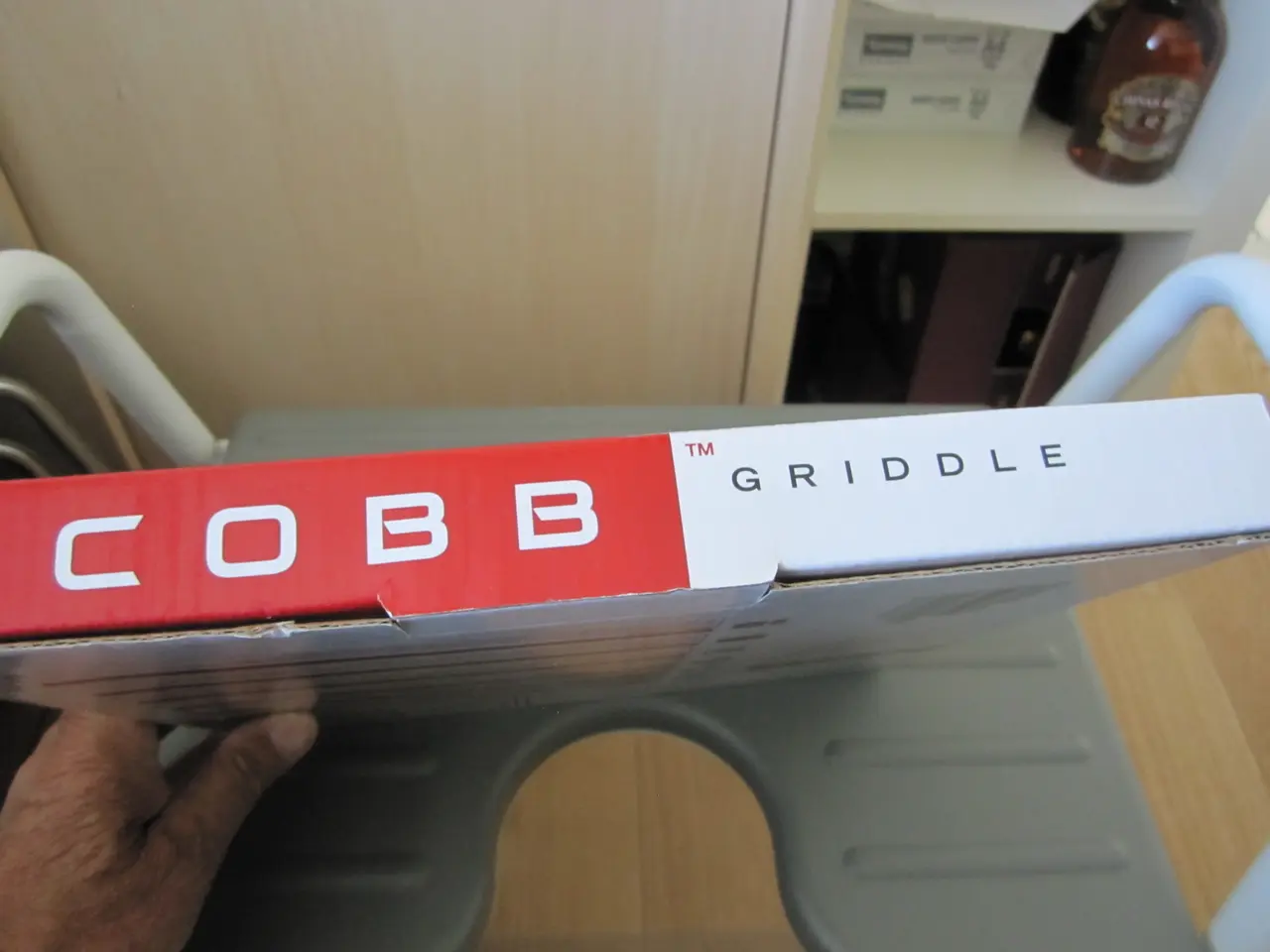 Billede 2 - Cobb kulgril med 5 pakker grilkul. Ny Cobb Griddle