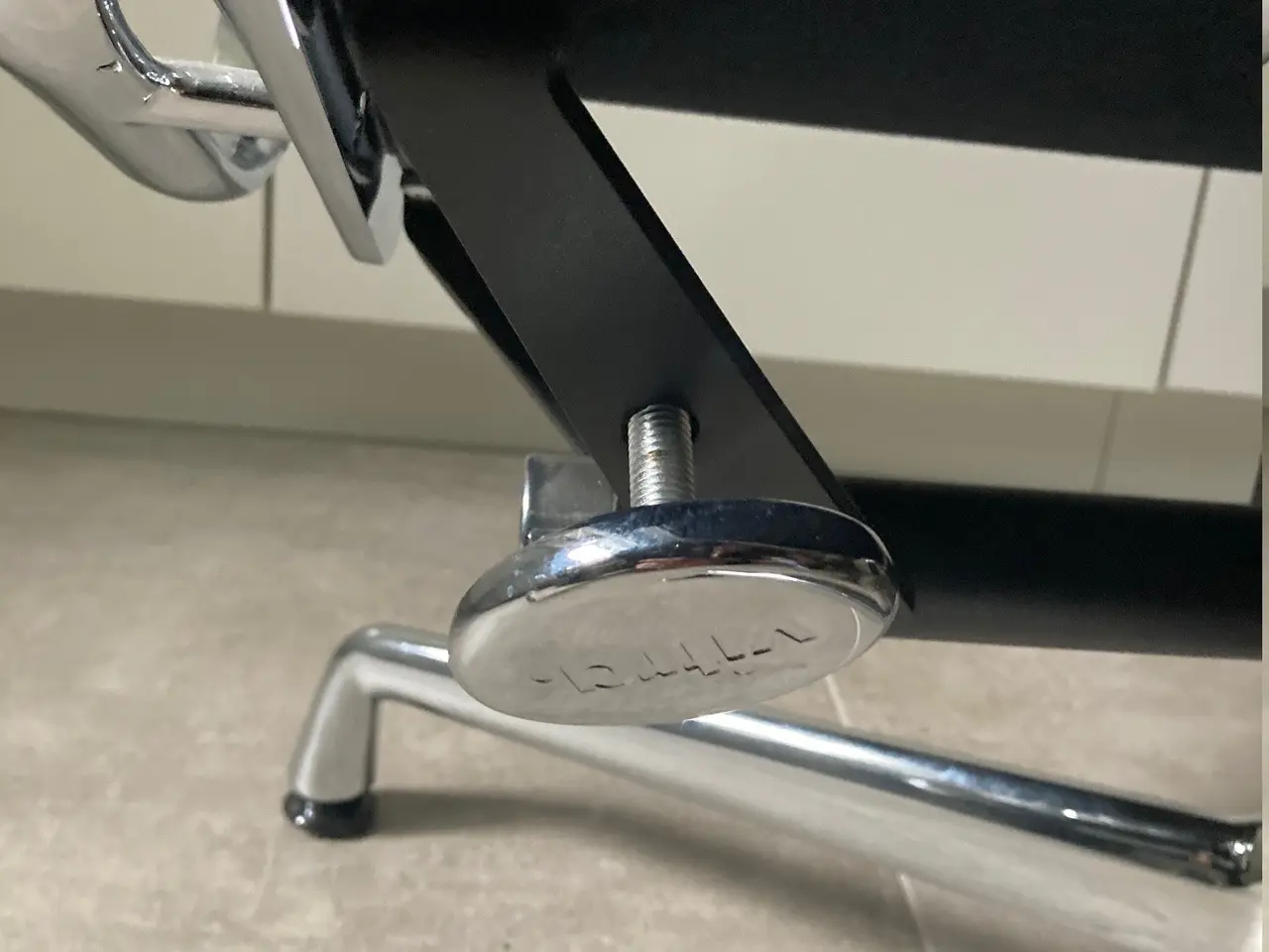 Billede 8 - Eames loungestol, model EA-222 Softpad