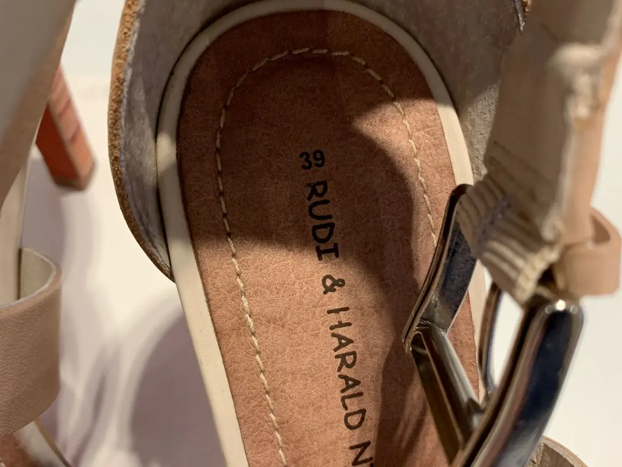 Billede 1 - Sandaler