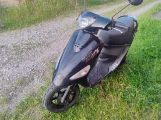 PGO black magic 30 knallert