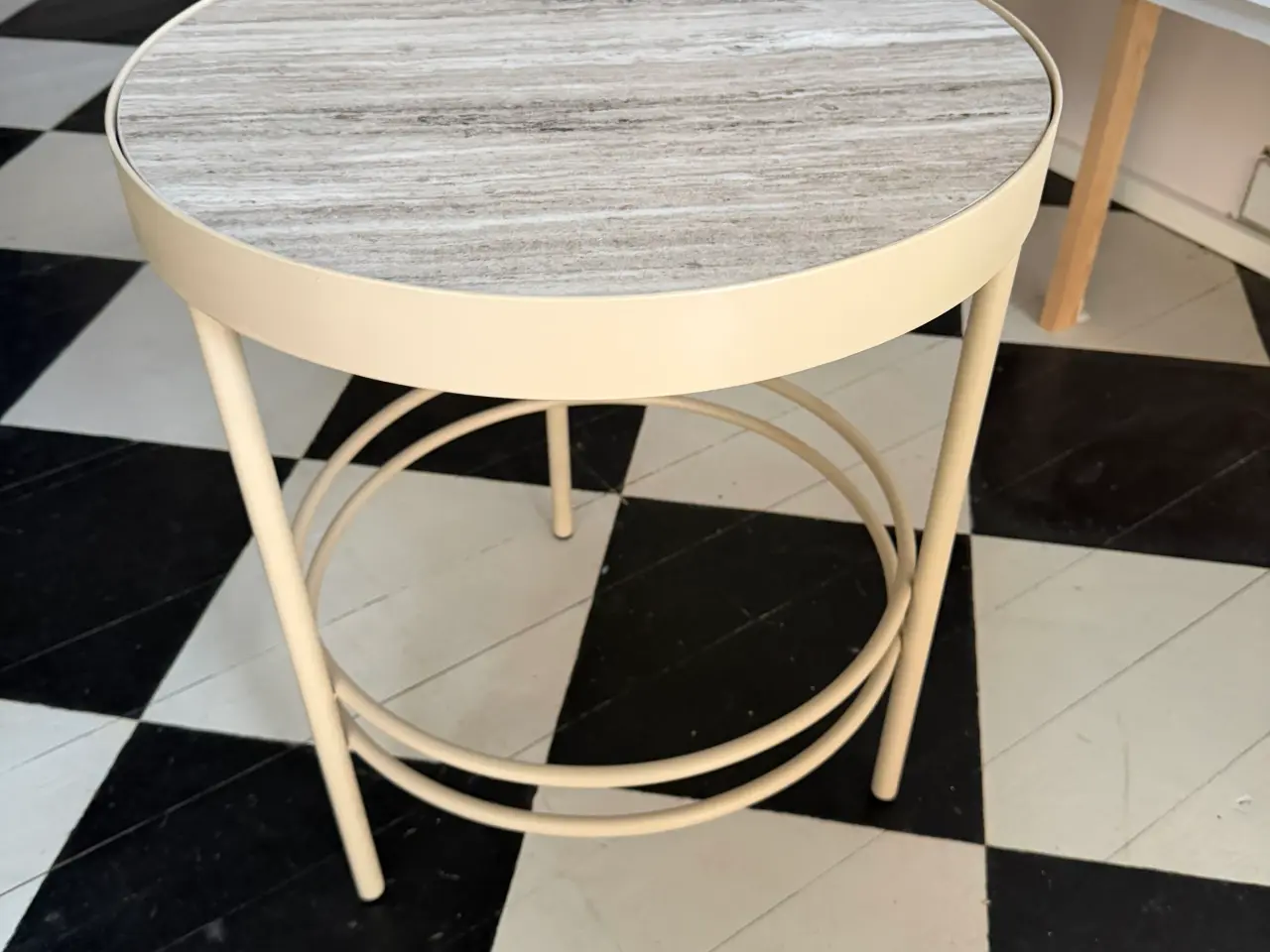 Billede 2 - Flot sidebord i marmor fra Nordahl