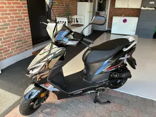 Vga Street X EFI 30. 2025 