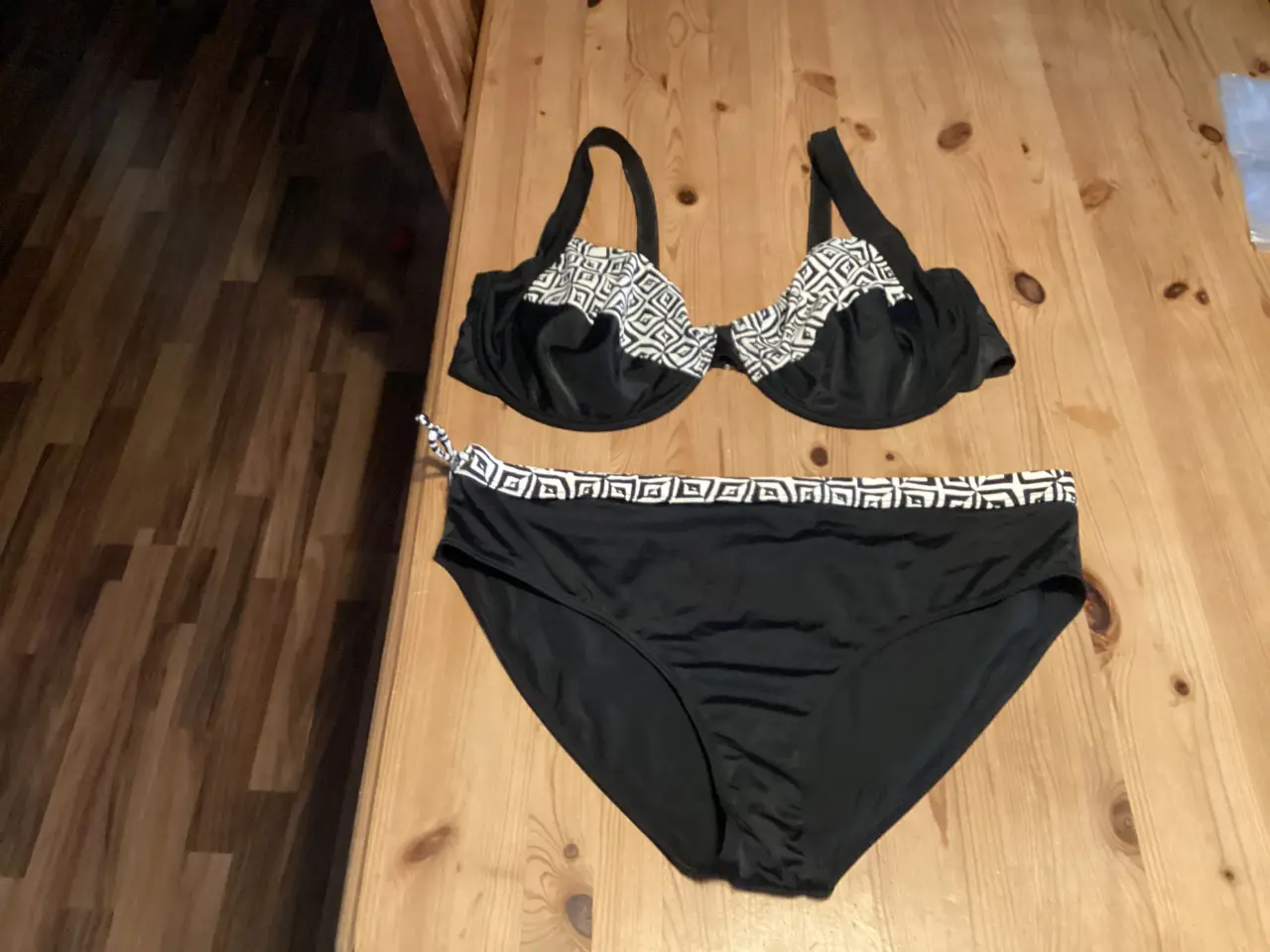 Billede 4 - 5 Stks Bikini. Forsk. Str.