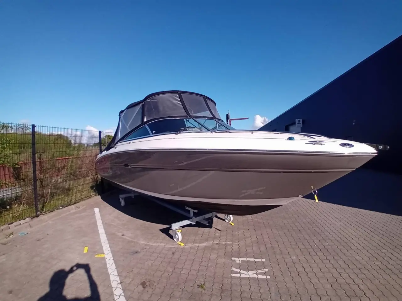 Billede 1 - Searay 220 Sunsport m/ Mercruiser 4.3