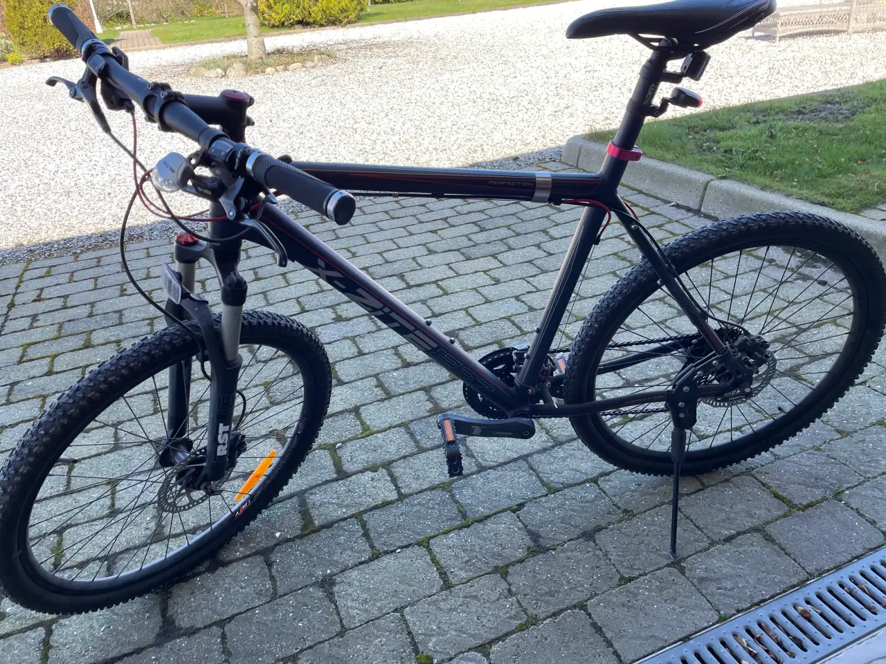 Billede 1 - Fin, velkørende Mountainbike sælges