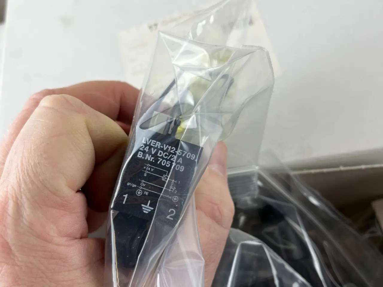 Billede 3 - Lutze LVER-V12-5709 DIN 43650 magnetventil stik DC