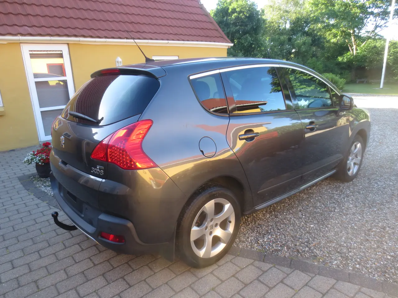 Billede 7 - Pæn Peu 3008 E-HDi Aut År 2013. 