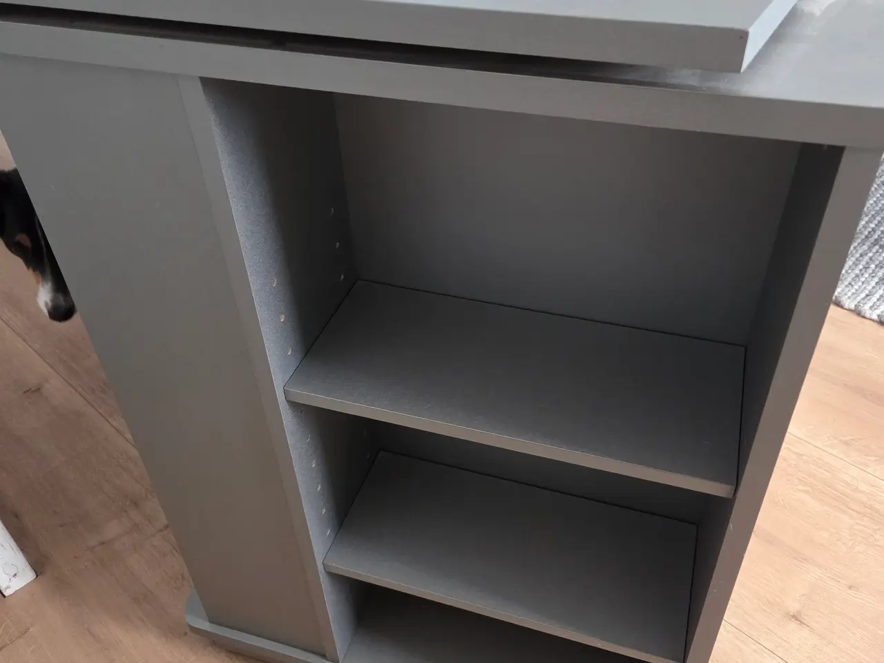 Billede 2 - Tv bord med drejeskive