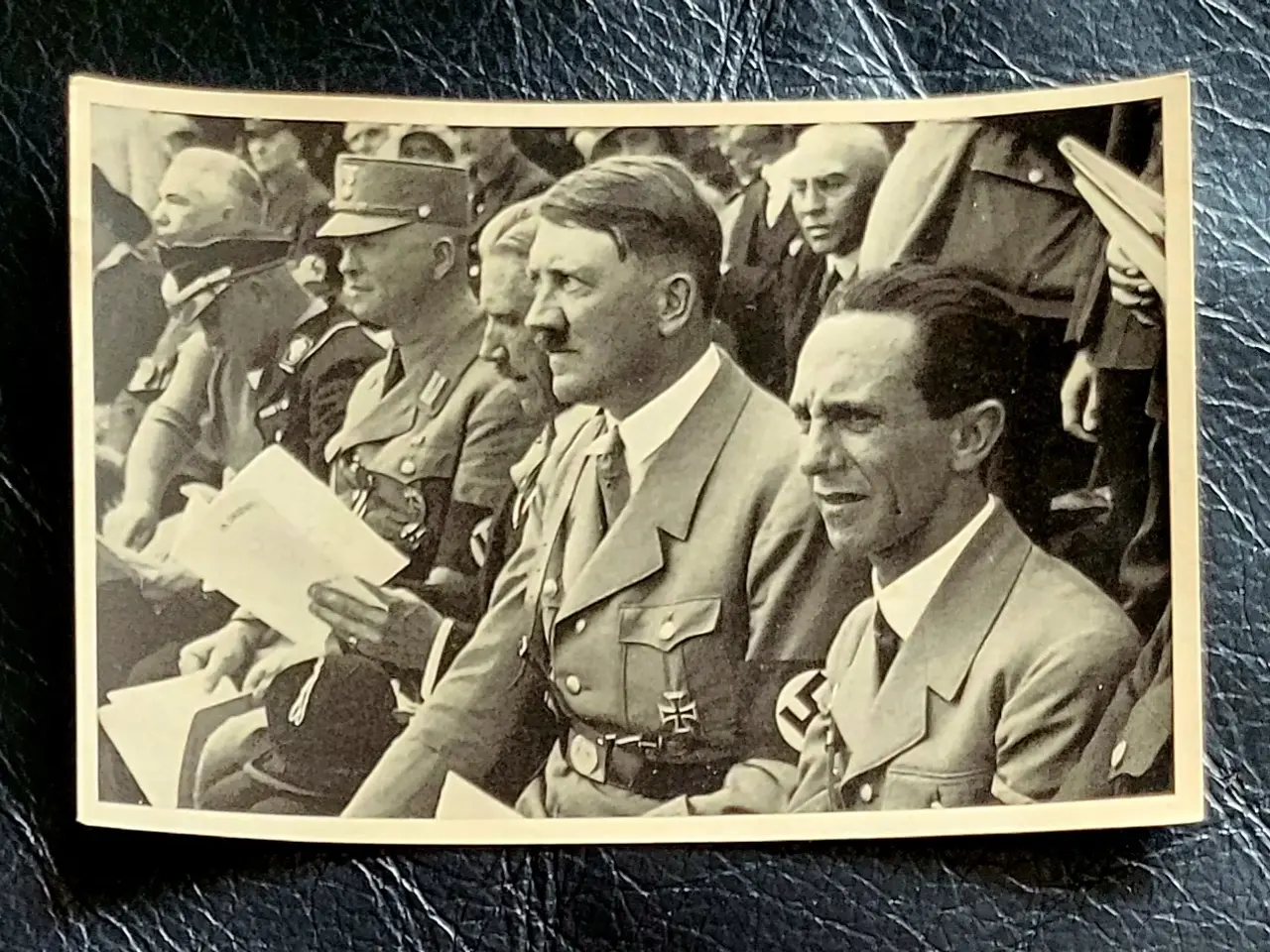 Billede 7 - WW2 - Originale samlebilleder med Adolf Hitler 