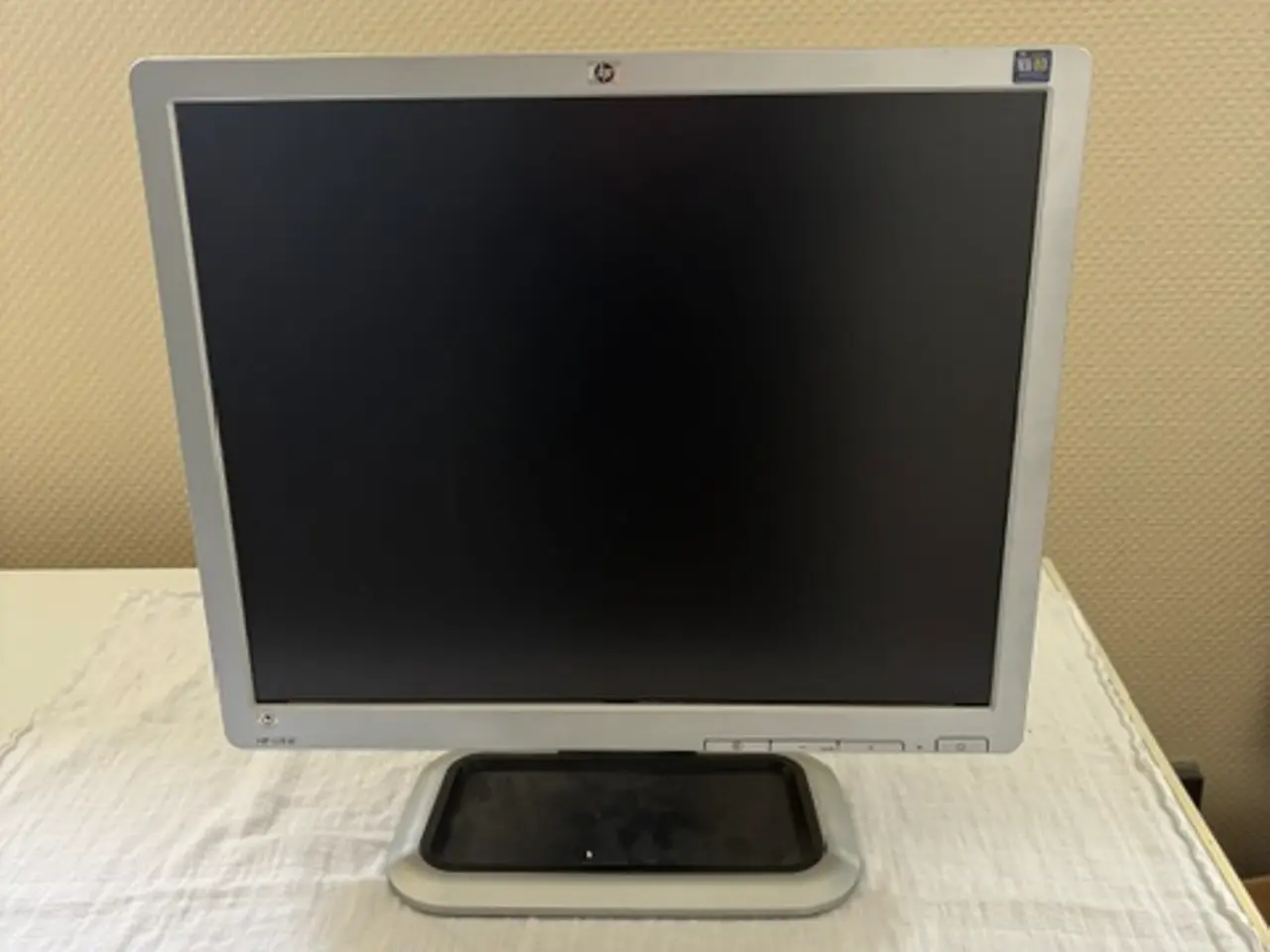 Billede 1 - HP 19" skærm