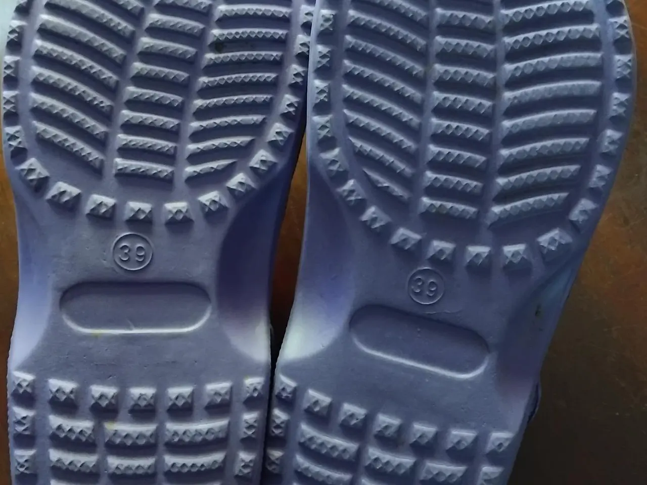 Billede 4 - Purple Crocs stil sko