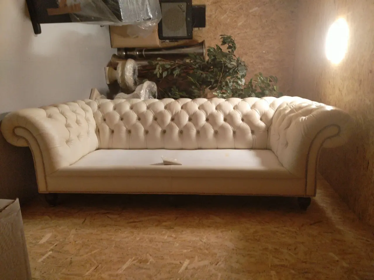 Billede 3 - Hvid Chesterfield Lædersofa