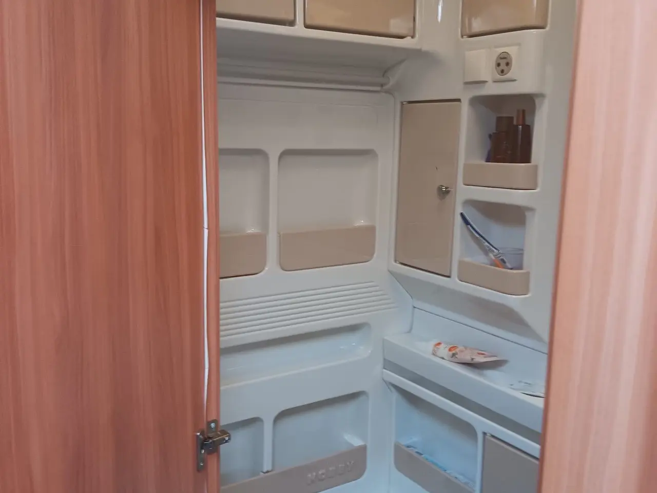Billede 7 - Hobby 350 tb de luxe campingvogn.