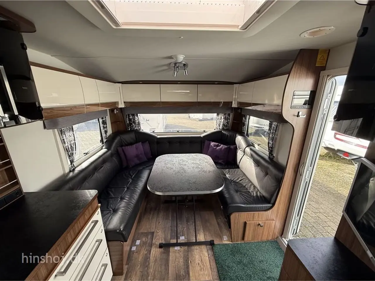 Billede 3 - 2021 - Polar Customized 590 CTH VK Luksus vintervogn med masser af udstyr fra Hinshøj Caravan A/S