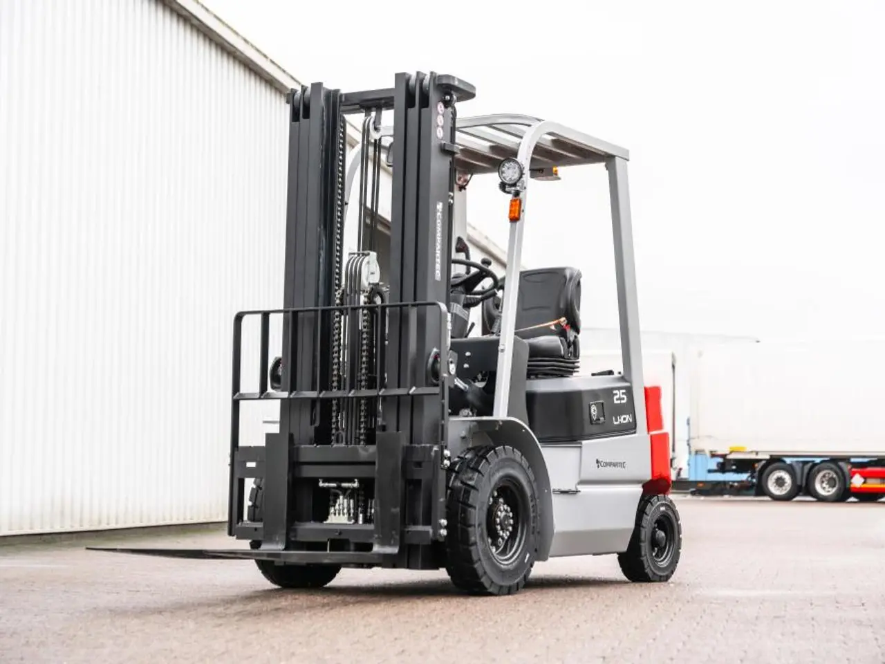 Billede 3 - Elektrisk gaffeltruck CSX25 - 2500 kg, 4800 mm løftehøjde, Lithium-ion-batteri