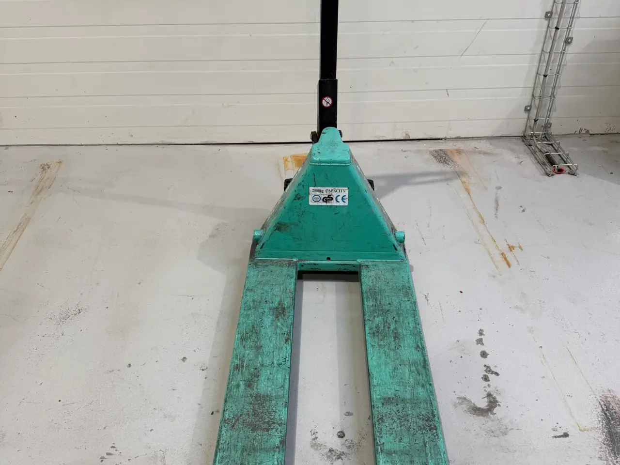 Billede 2 - Mitsubishi manuel palleløfter 2500 kg