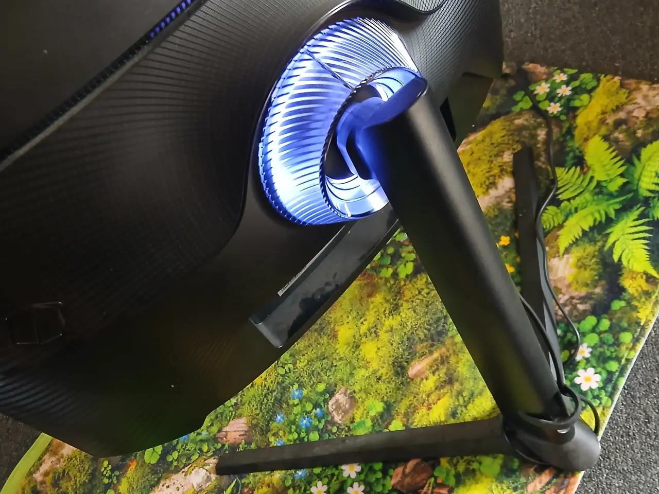 Billede 2 - samsung odyssey curv tv 27 t, G6, gaming skærm.
