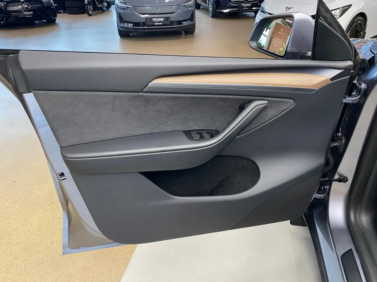 Billede 10 - Tesla Model Y Long Range AWD