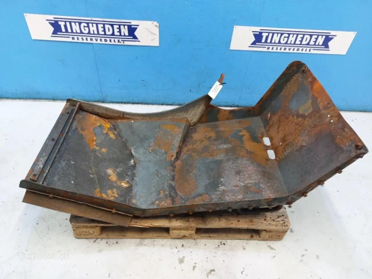 Billede 3 - Case 821E Hjulskærm L. 87569006