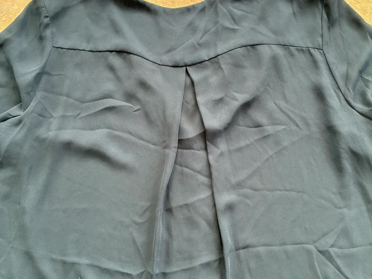 Billede 2 - Vila skjorte bluse str. XL