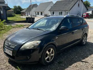 Super velkørende Kia ceed sælges 